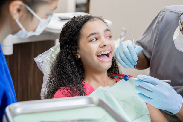 Best Urgent Tooth Repair  in Exeter, CA