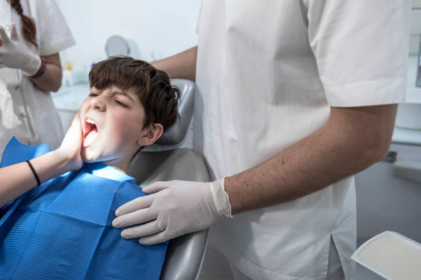Best Dentist Open Late Near Me  in Exeter, CA